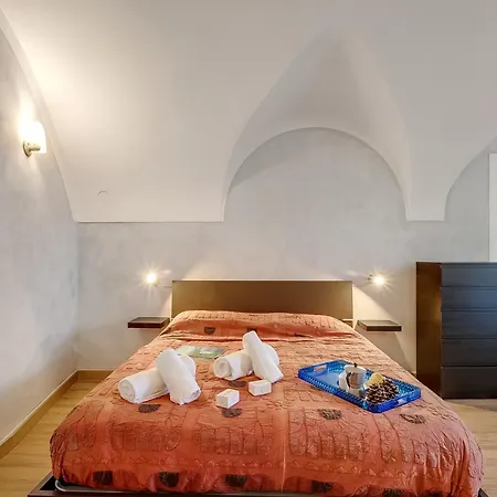 Lory-cosy Gardone Old Town&vittoriale - Happy Gardone Riviera
